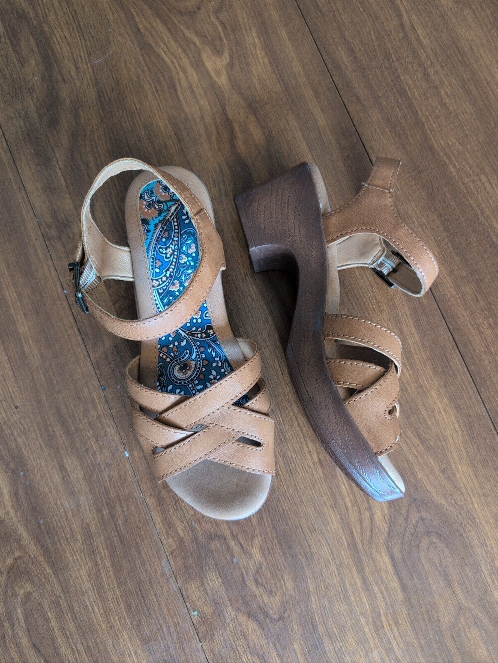 B.O.C. Joline Brown Open Toe Ankle Strap Sandals Shoes BOC Womens Size US 6